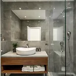 Luxurious Ada; Hot Tub, Sauna, Gym, Pool