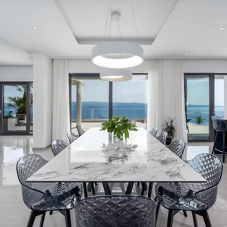 Vila Luxurious Ada; Hot Tub, Sauna, Gym, Pool Omiš