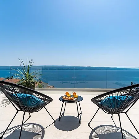 Vila Luxurious Ada; Hot Tub, Sauna, Gym, Pool